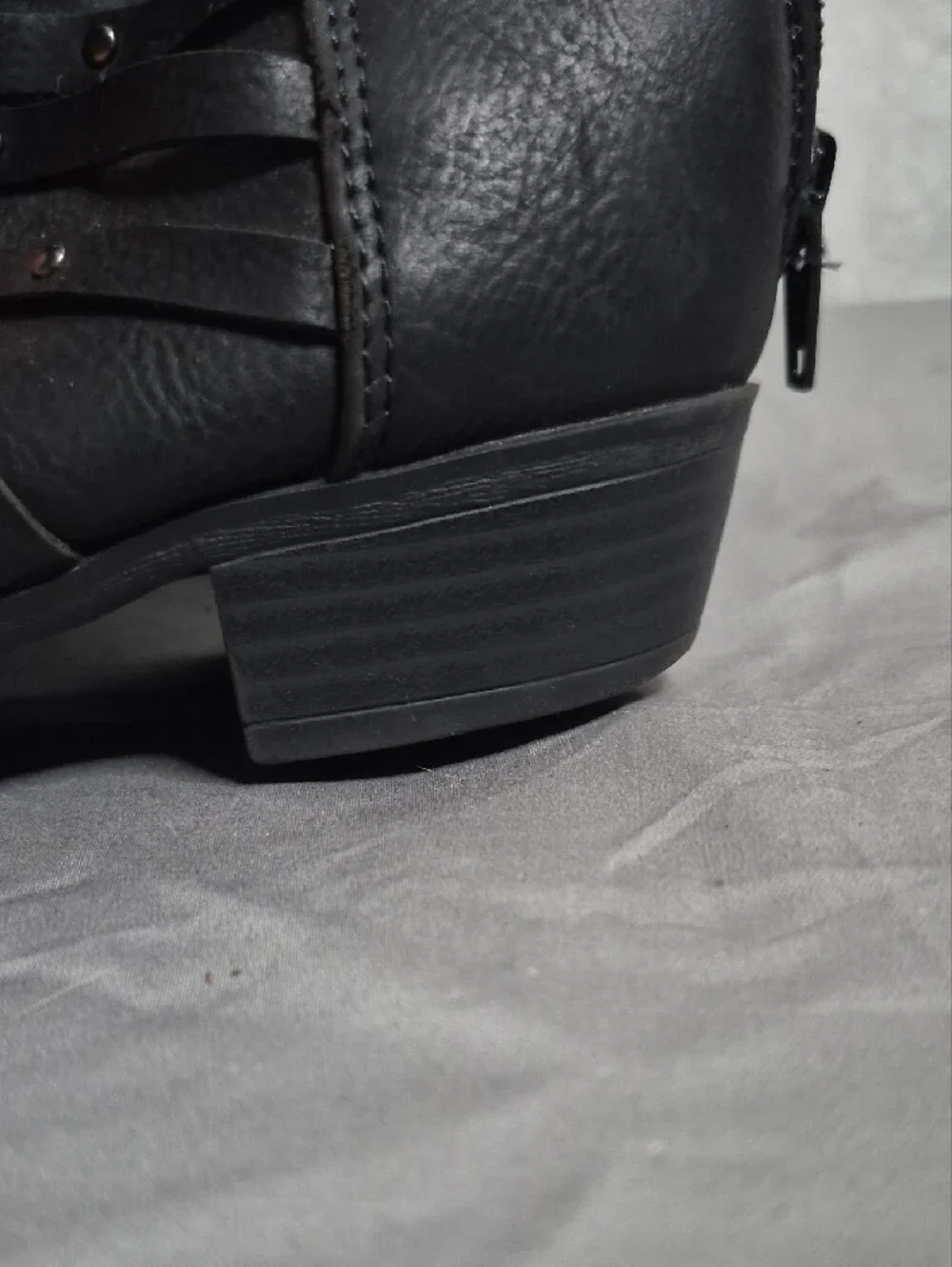 SO ankle boots